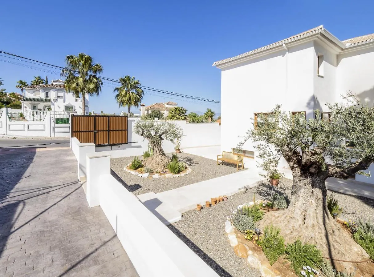 ألاورين ذي ر تورّي Cubo'S Villa Maria Pinos De Alhaurin